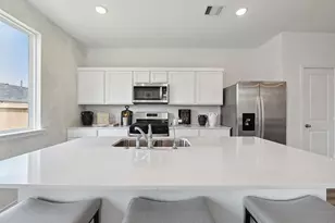 1050 Moon Drop Ln, Houston, TX 77090 - Photo 7