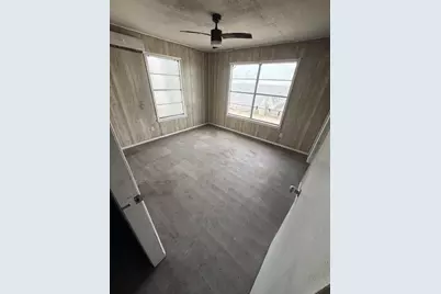 1301 N Ocean Drive, Port Lavaca, TX 77979 - Photo 11