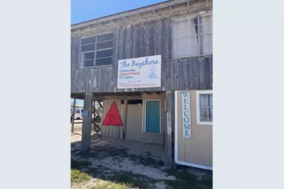 1301 N Ocean Drive, Port Lavaca, TX 77979 - Photo 3