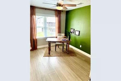 205 W Bayou Drive, Dickinson, TX 77539 - Photo 17