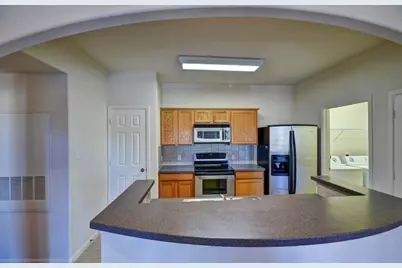 6607 Lake Woodlands Dr #531, The Woodlands, TX 77382 - Photo 3