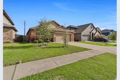 4715 Painted Bunting Lane, Baytown, TX 77521 - Photo 25