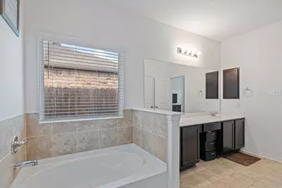 4715 Painted Bunting Lane, Baytown, TX 77521 - Photo 21