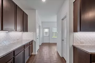 4715 Painted Bunting Ln, Baytown, TX 77521 - Photo 15