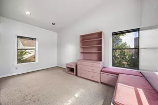 7706 Portal Dr, Houston, TX 77071 - Photo 7