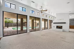 7706 Portal Dr, Houston, TX 77071 - Photo 3