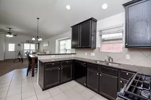 2534 Seahorse Bend Dr, Katy, TX 77449 - Photo 13