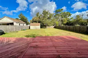 1113 Chevy Chase Dr, Angleton, TX 77515 - Photo 29