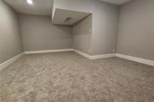 7902 Birchbark Dr, Humble, TX 77338 - Photo 11