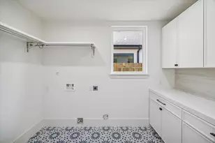 6636 Sylvan St, Houston, TX 77023 - Photo 25