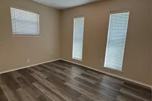 409 Bellmar Ln, Friendswood, TX 77546 - Photo 9