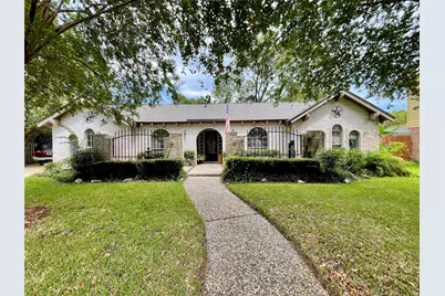 1114 Appleford Drive, Seabrook, TX 77586 - Photo 1