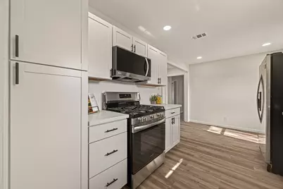 264 Parker Road, Houston, TX 77076 - Photo 21