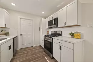 264 Parker Rd, Houston, TX 77076 - Photo 19