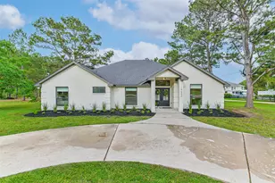 19602 Robeck St, Tomball, TX 77377 - Photo 1