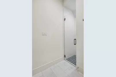 1605 McDuffie Street, Houston, TX 77019 - Photo 29