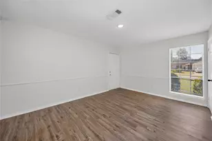 5114 Heatherbrook Dr, Houston, TX 77045 - Photo 5