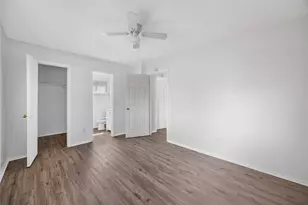 5114 Heatherbrook Dr, Houston, TX 77045 - Photo 19
