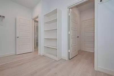 8927 Grovner Place, Houston, TX 77055 - Photo 27