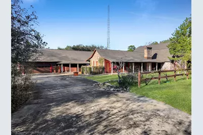 880 W Walton Road, Lumberton, TX 77657 - Photo 1