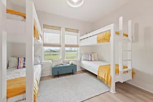 4046 Miramar Ct, Galveston, TX 77554 - Photo 11