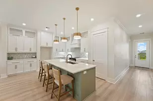 4046 Miramar Ct, Galveston, TX 77554 - Photo 23