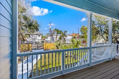 2714 Avenue K, Galveston, TX 77550 - Photo 35