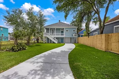 2714 Avenue K, Galveston, TX 77550 - Photo 5