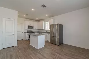 5727 Finely Run St, Spring, TX 77373 - Photo 3