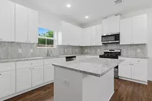 2819 Pne Est Ln, Houston, TX 77014 - Photo 13