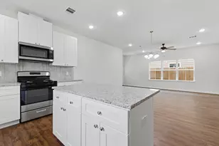 2819 Pne Est Ln, Houston, TX 77014 - Photo 15
