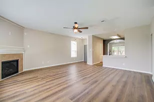 10542 Fire Sage Dr, Humble, TX 77396 - Photo 7