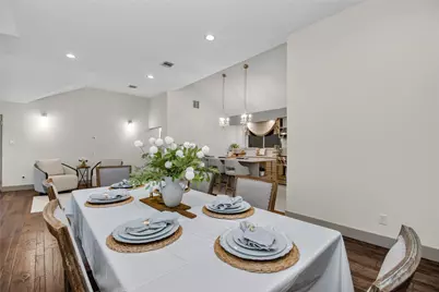 14603 Carolcrest Drive, Houston, TX 77079 - Photo 9
