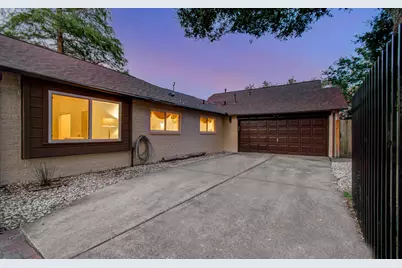 14603 Carolcrest Drive, Houston, TX 77079 - Photo 29