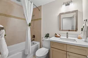 14603 Carolcrest Dr, Houston, TX 77079 - Photo 17