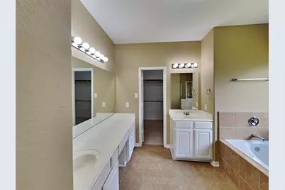 633 Rocky Hollow Lane, League City, TX 77573 - Photo 9