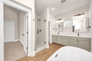 783 Mansfield St, Houston, TX 77091 - Photo 35