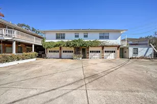 2821 Eastgrove Ln, Houston, TX 77027 - Photo 3