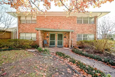 2821 Eastgrove Lane, Houston, TX 77027 - Photo 1