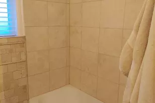 2821 Eastgrove Ln, Houston, TX 77027 - Photo 11