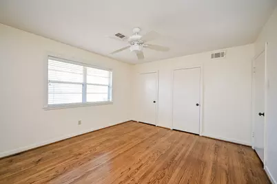 2821 Eastgrove Lane, Houston, TX 77027 - Photo 15