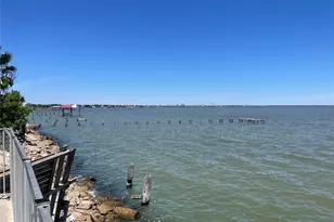 134 Bayshore Dr, La Porte, TX 77571 - Photo 31