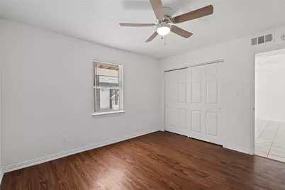 918 Winnie Street #100, Galveston, TX 77550 - Photo 17