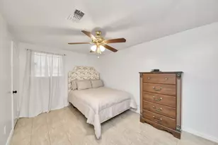 9422 Pipestone St, Houston, TX 77074 - Photo 21
