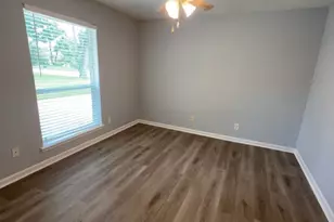 27226 Pyeatt Ln, Conroe, TX 77385 - Photo 9