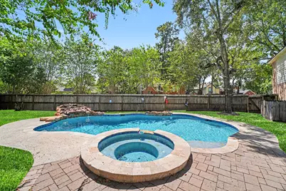 1715 Mills Creek Court, Kingwood, TX 77339 - Photo 3