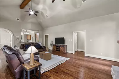 15732 Lakeway Drive, Willis, TX 77318 - Photo 11