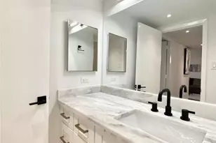 2016 Main St, Houston, TX 77002 - Photo 9