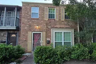 7913 Grove Ridge Dr, Houston, TX 77061 - Photo 1