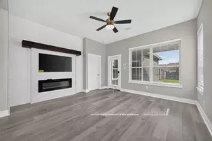 18410 Central Creek Dr Dr, Cypress, TX 77433 - Photo 17